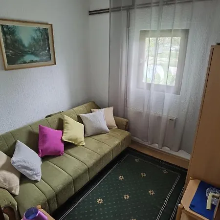 아파트 Trio 소코 반자